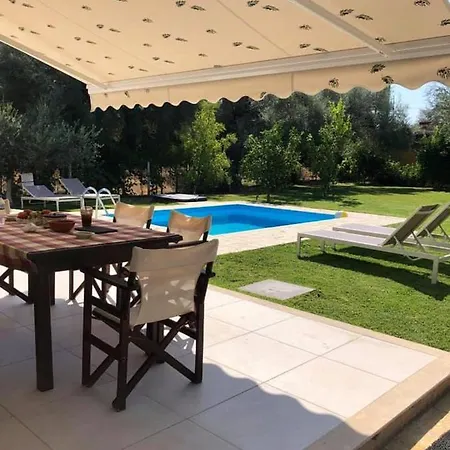 Alexandros Stone House نيدري