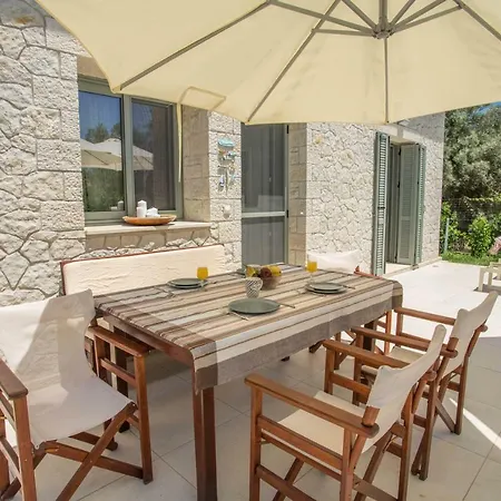 别墅 Alexandros Stone House 奈德里