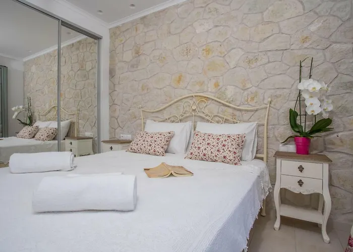 Alexandros Stone House Villa