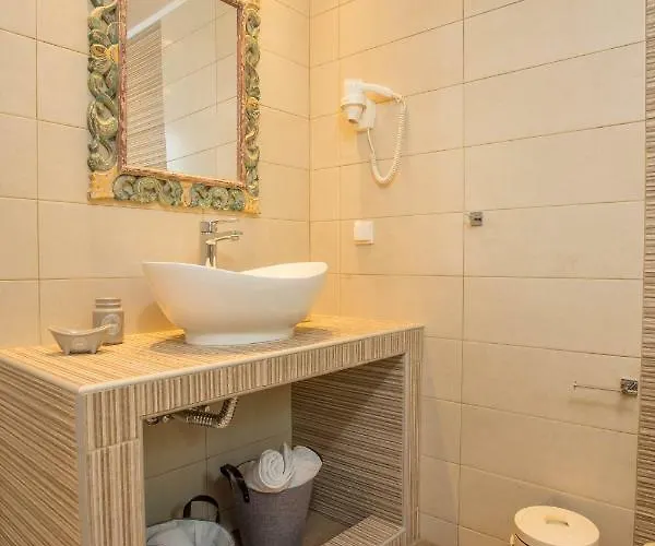 Alexandros Stone House