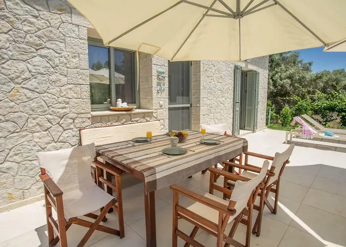 Villa Alexandros Stone House Nydri (Lefkada)