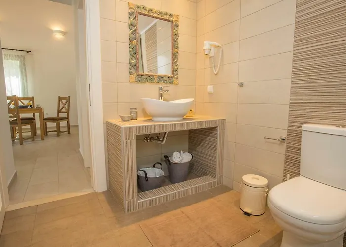 Alexandros Stone House *